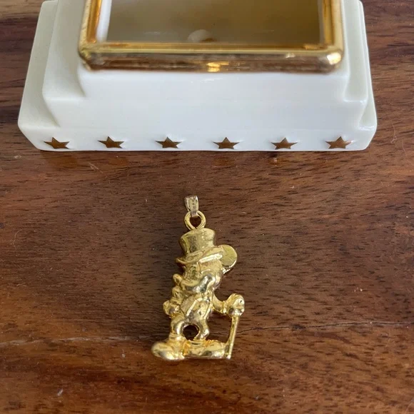 Lenox Disney Mickey 75th Anniversary - Picture 6 of 7